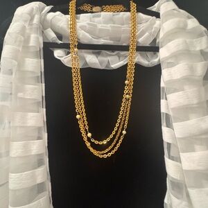 Vintage Gold_Toned Layered Chain Necklace with Bead Accents
